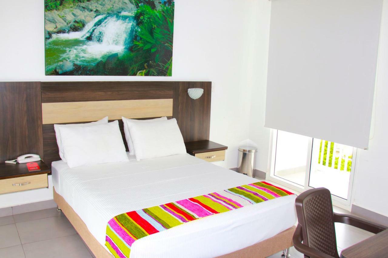 Hotel Anamela Maní エクステリア 写真